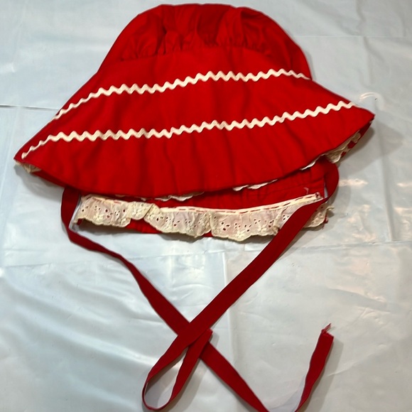 Red Prairie BONNET HAND MADE lace ruffle trim ribbon neck tie costume OS womens - Picture 2 of 13